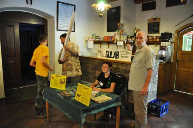 01.09.2012: Dinner and auction