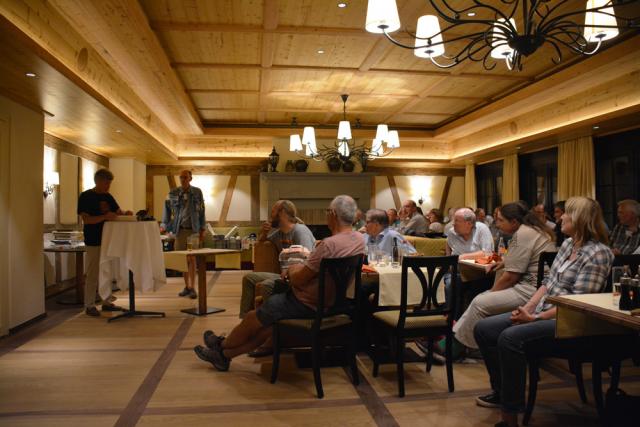 10.09.2016 Dinner and auction